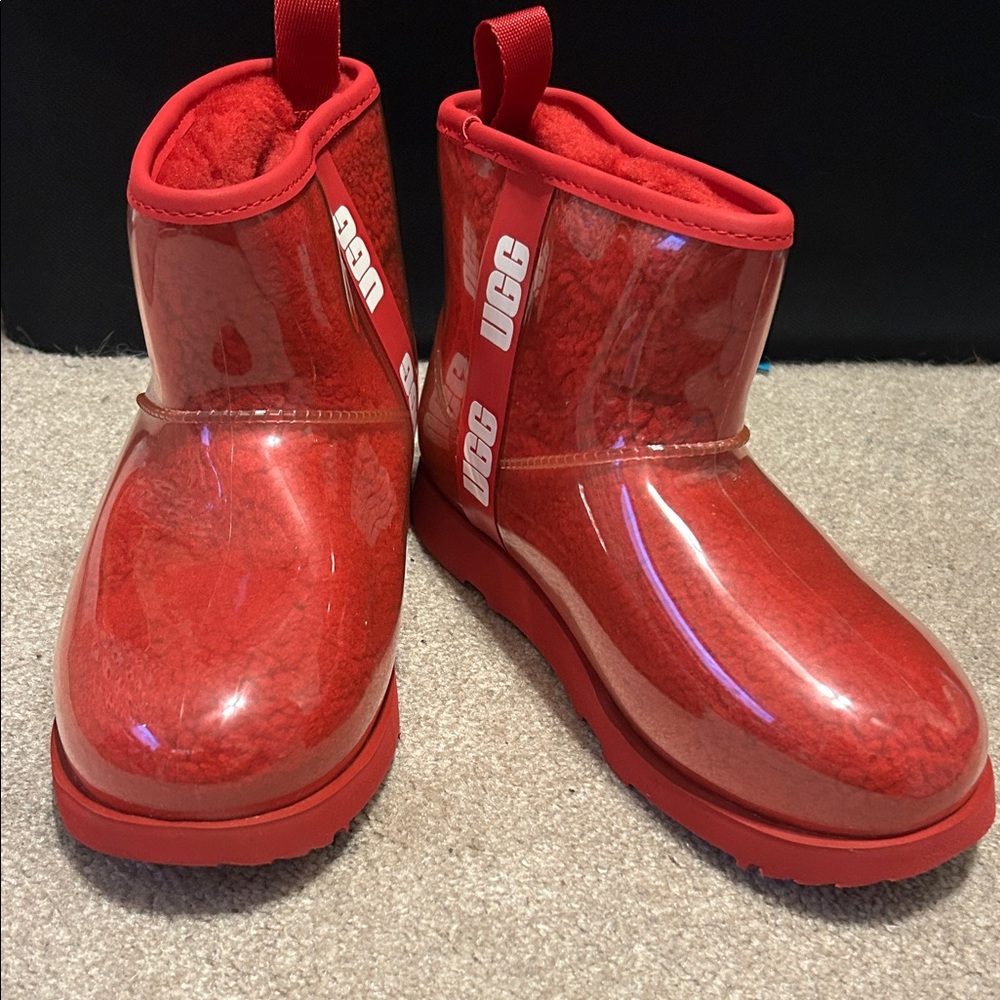 Ugg